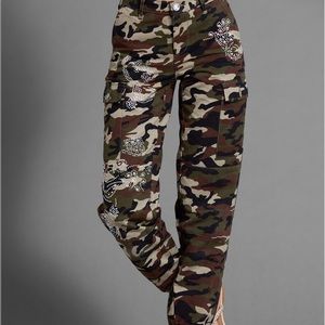 Cami cargo jeans with rhinestones